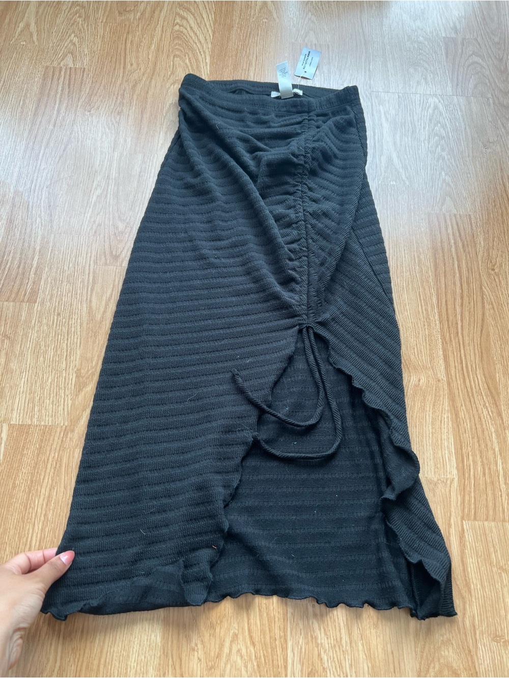 Tilly's Black Ribbed Maxi Skirt with Ruched Drawstring